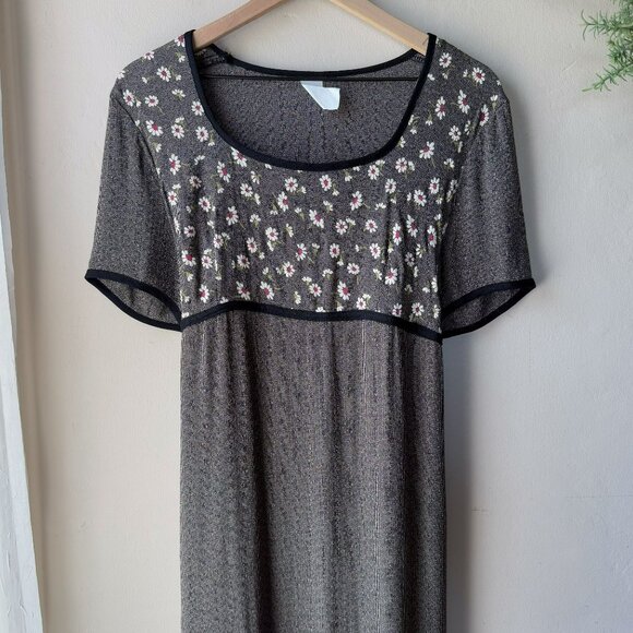 Vintage 90s Black White Daisy Floral Print Maxi Dress - Picture 2 of 13